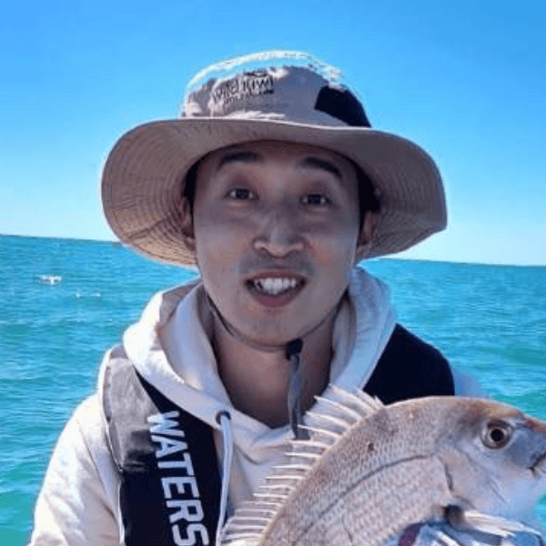 Satoshi Arii